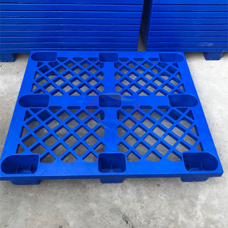 Pallet Nhựa Chân Cốc